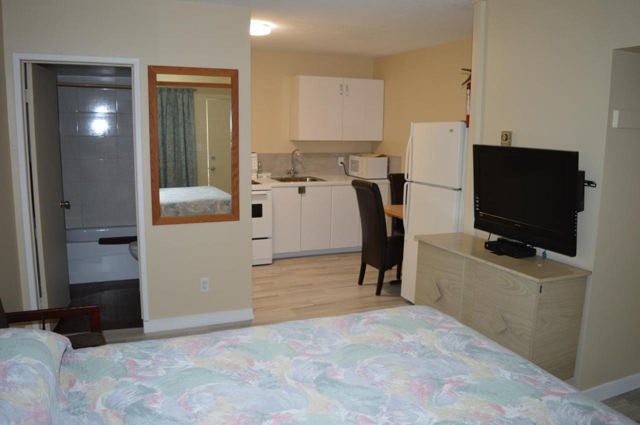 Motel Gold Pan