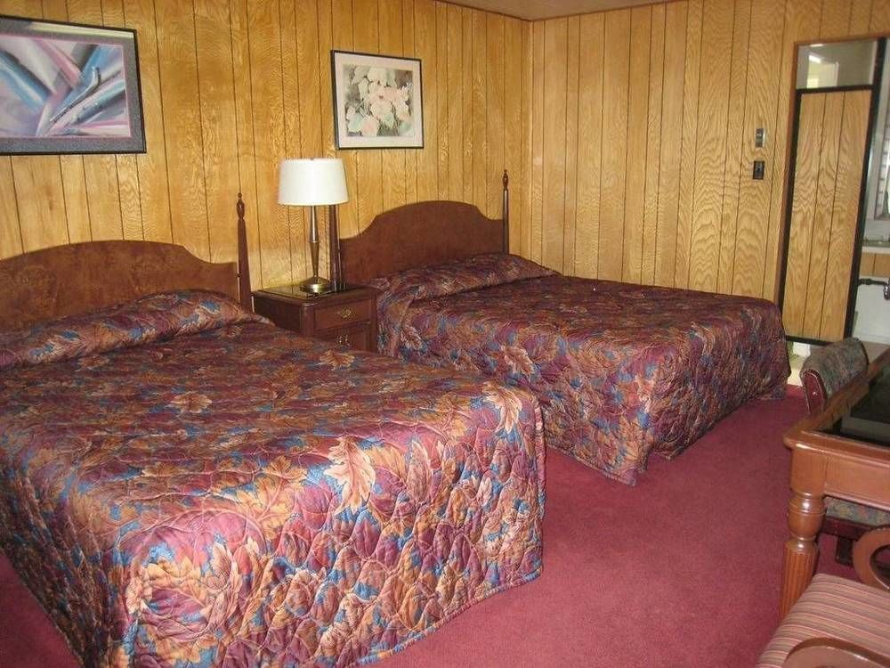 Gold Pan Motel